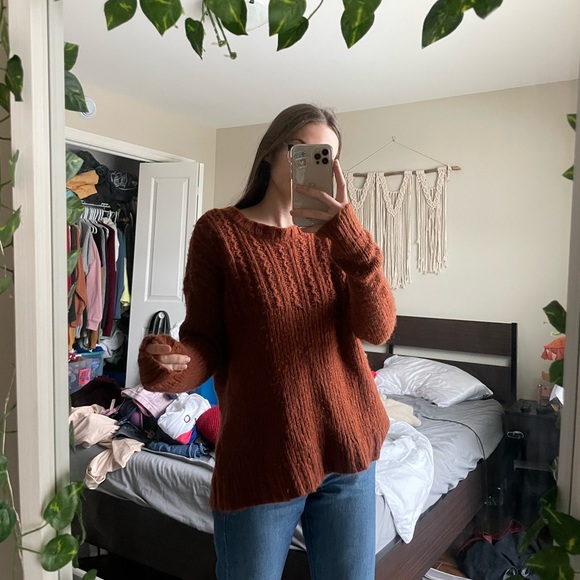 American eagle open back sweater - Picture 2 of 4